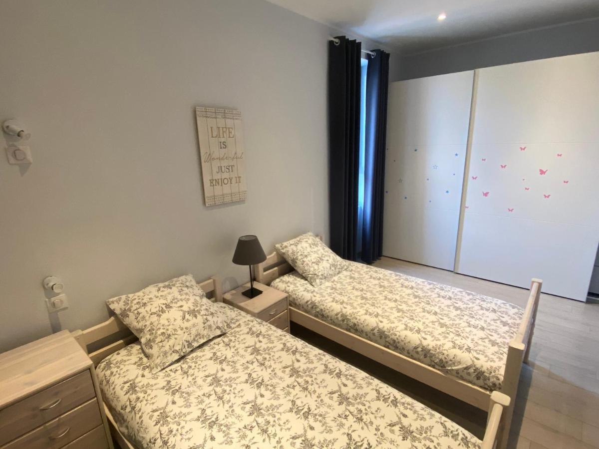 Agreable 3 Pieces Climatise Avec Vue Mer Et Parking 빌프랑슈쉬르메르 외부 사진